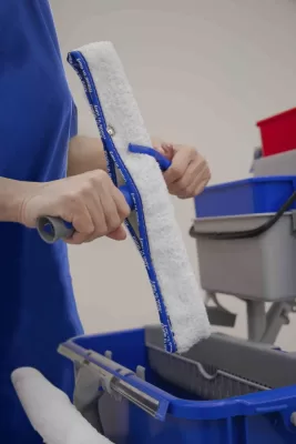 FILMOP Plastikinis langų šluostės nugręžėjas